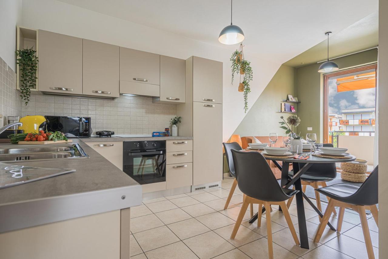Hygge Family Apartment - One Step Away From The Lake!!! Sirmione Exterior foto