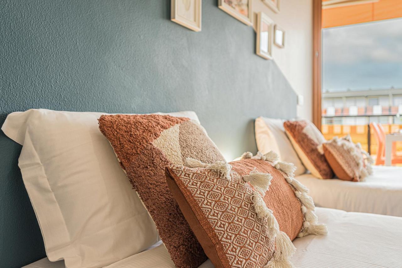 Hygge Family Apartment - One Step Away From The Lake!!! Sirmione Exterior foto