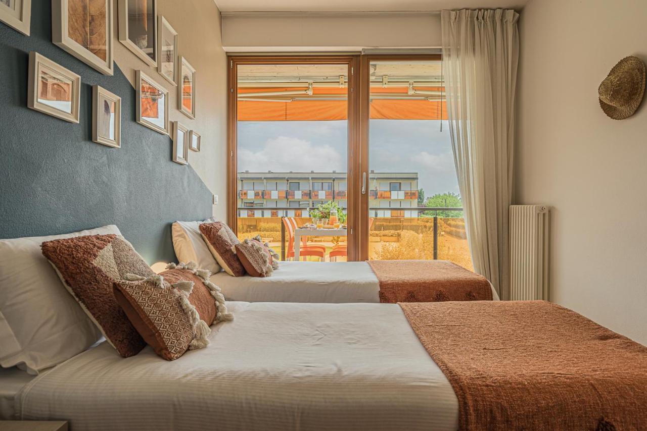 Hygge Family Apartment - One Step Away From The Lake!!! Sirmione Exterior foto